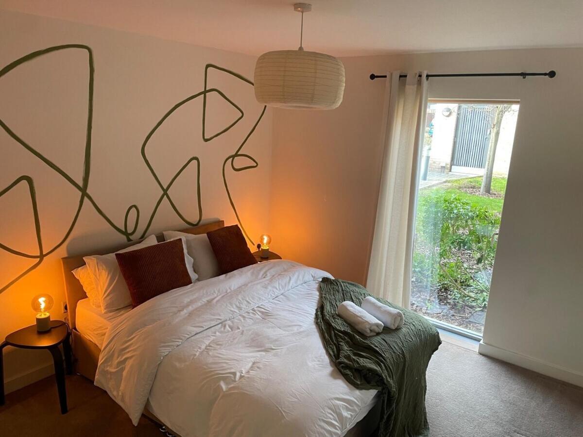 Superior Cambridge 2 Bed Apartment Inc King Bed Trumpington Eksteriør billede
