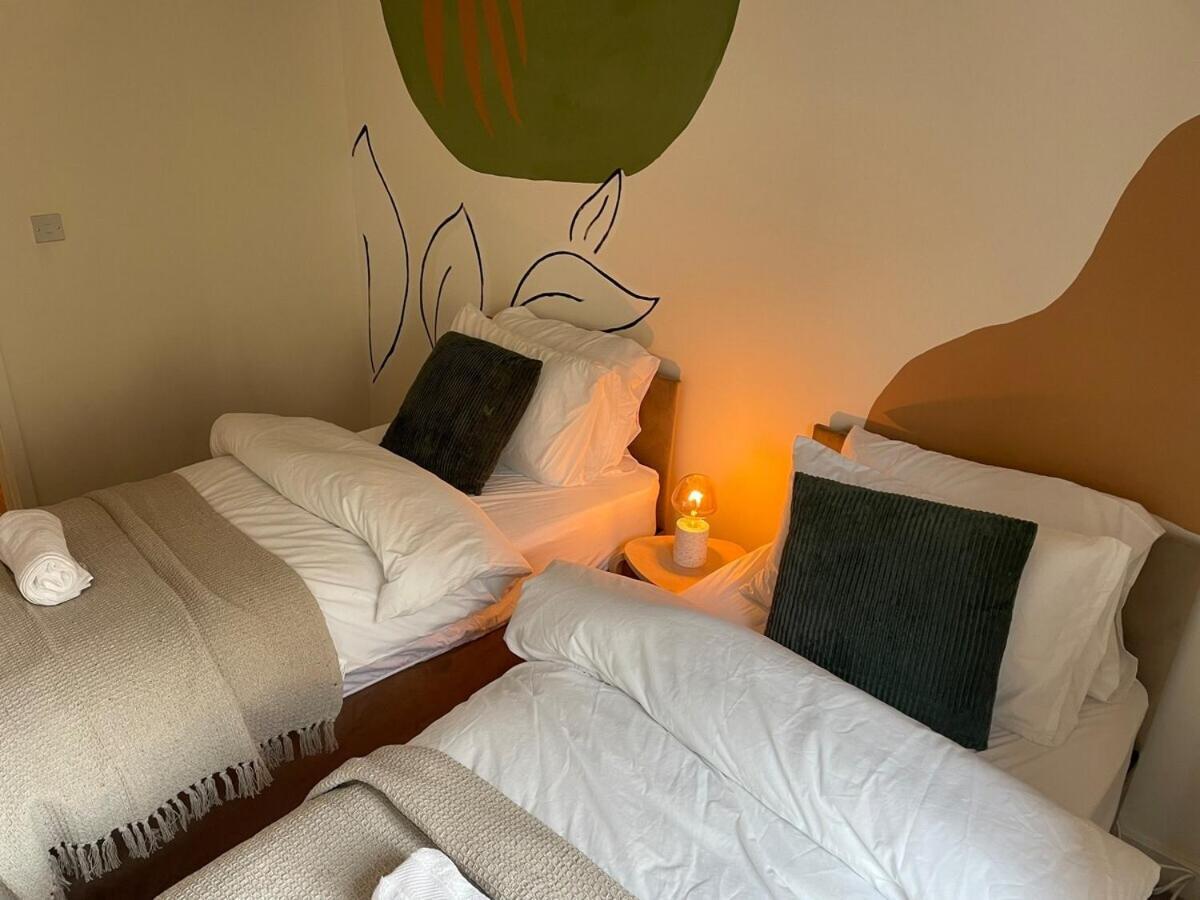 Superior Cambridge 2 Bed Apartment Inc King Bed Trumpington Eksteriør billede